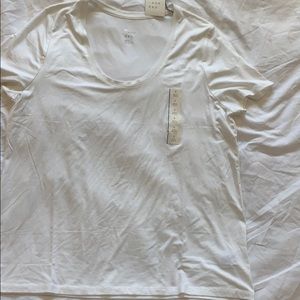 NWT white/cream short-sleeved scoop neck top